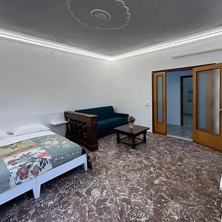Lucrezia's View Apartment *